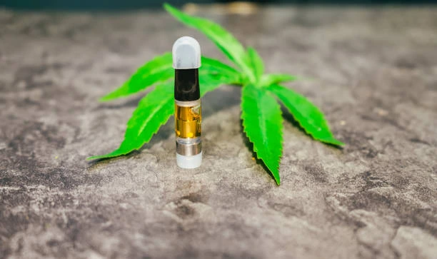 Distillate vs Live Resin Vape Carts